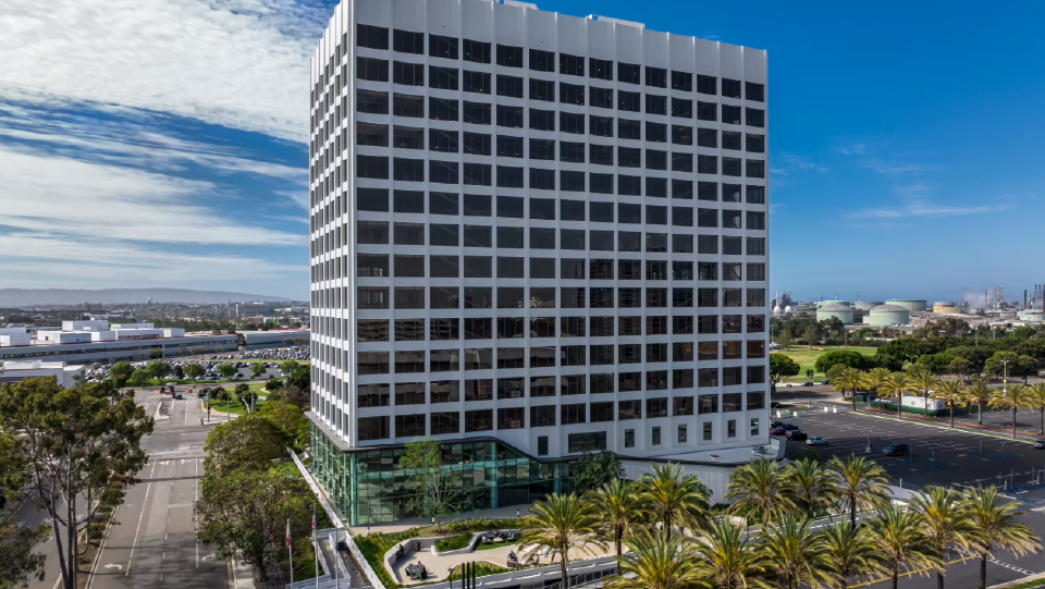 bird's eye view of 101 continental boulevard